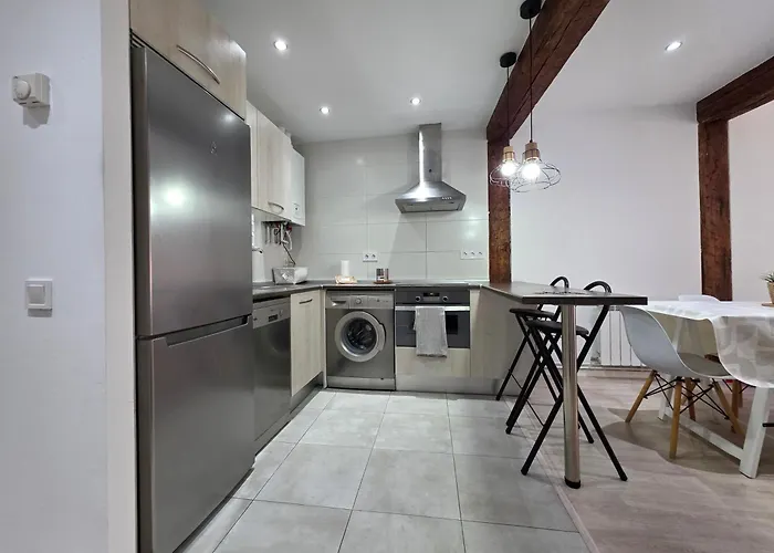 C01a08 En By R2r Consulting