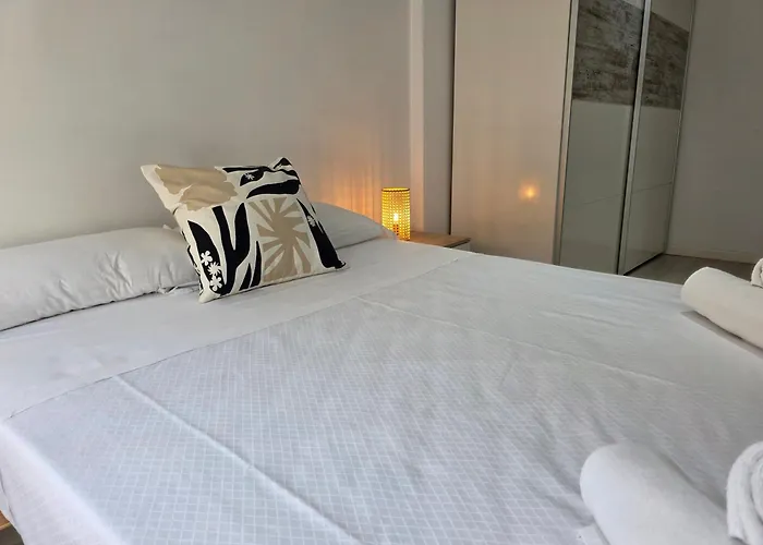 C01a08 En By R2r Consulting * 桑坦德